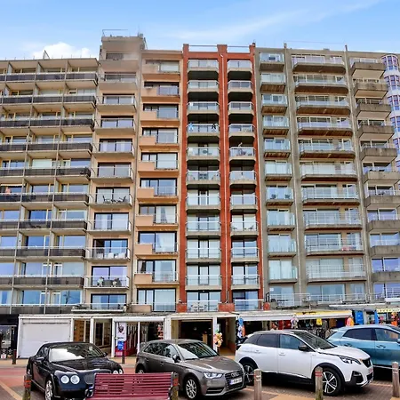 Spacious Coastal For 6 Apartment