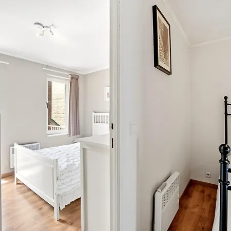 Spacious Coastal For 6 * Blankenberge
