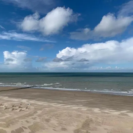 Spacious Coastal For 6 Apartment *